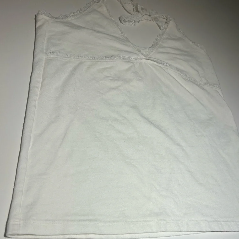 Brandy Melville White Lace-Trim Halter Cotton Cami Top - Picture 3 of 6
